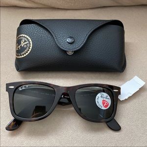 Ray-Ban Tortoise Polarized Classic Wayfarer RB 2140
